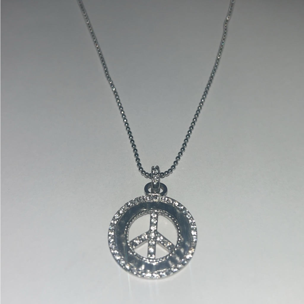 Silver Peace Pendant Necklace 20$